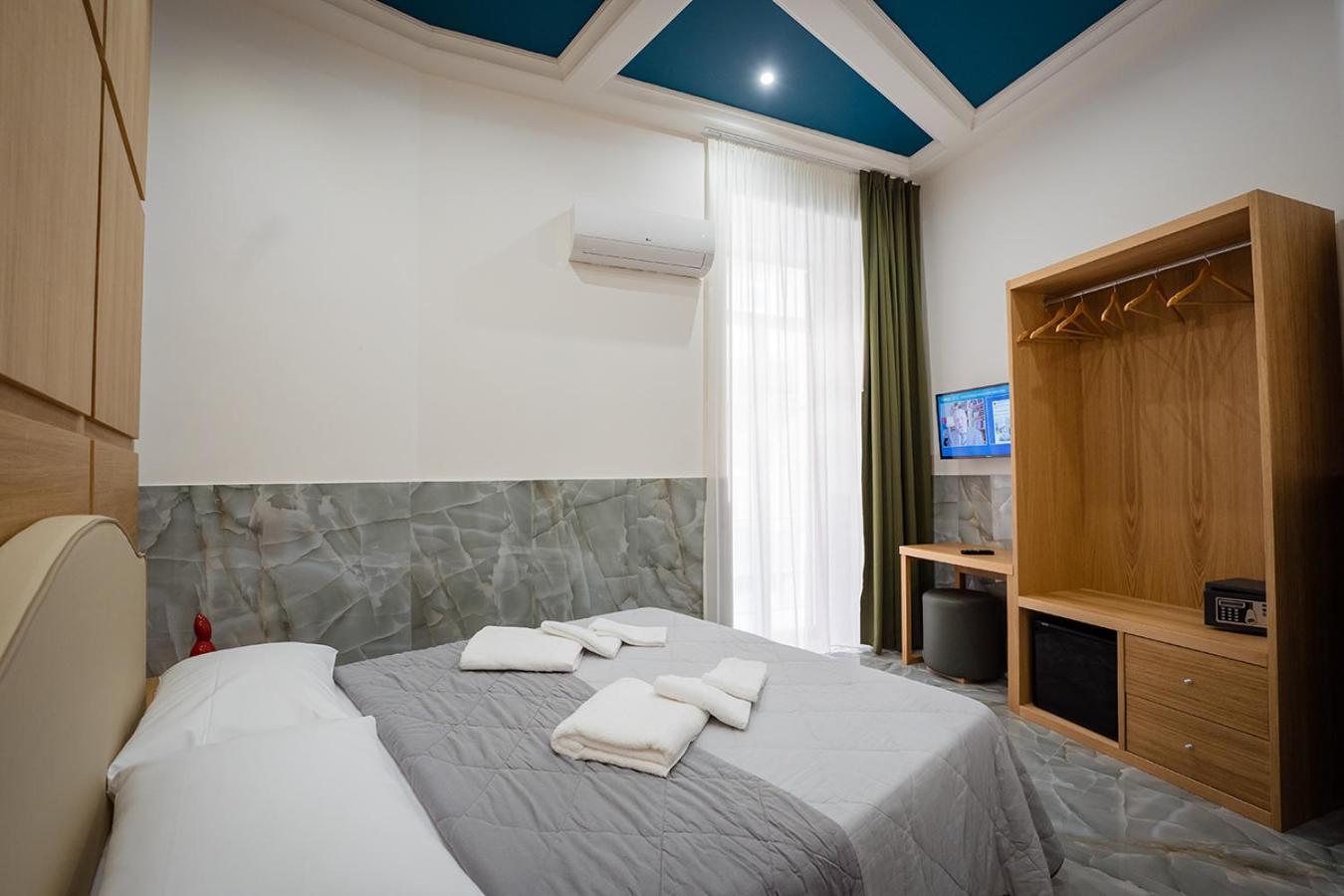 Medina H. Napoli Centro, By Clapa Group Hotel Buitenkant foto